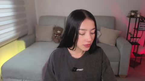 Sophie  online show from 04.02.26