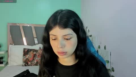 S O P H I E online show from 06.16.26