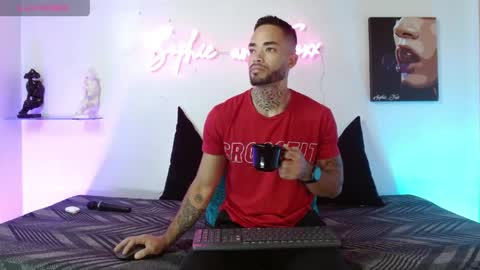 Snapshot of sophie_foxx chatting on 04.21.26 SOPHIE - FOXX online show from 04.21.26