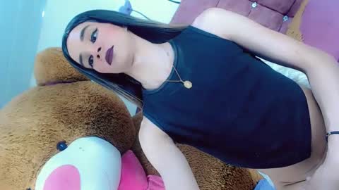 Snapshot of sophie_miaa chatting on 02.01.25 sophie_miaa online show from 02.01.25
