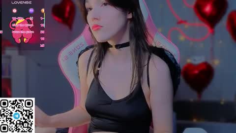 Snapshot of sophie_nomenal_ chatting on 02.14.26 sophie_nomenal_ online show from 02.14.26