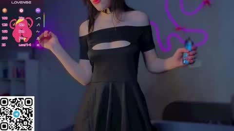 Snapshot of sophie_nomenal_ chatting on 02.19.26 sophie_nomenal_ online show from 02.19.26