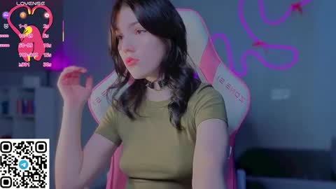 Snapshot of sophie_nomenal_ chatting on 02.20.26 sophie_nomenal_ online show from 02.20.26