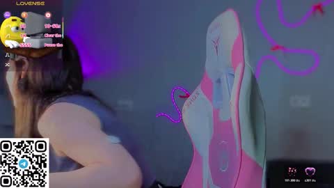 Snapshot of sophie_nomenal_ chatting on 02.26.26 sophie_nomenal_ online show from 02.26.26