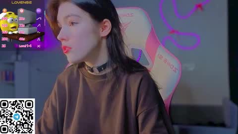 Snapshot of sophie_nomenal_ chatting on 02.27.26 sophie_nomenal_ online show from 02.27.26