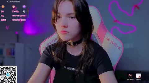 Snapshot of sophie_nomenal_ chatting on 03.28.26 sophie_nomenal_ online show from 03.28.26