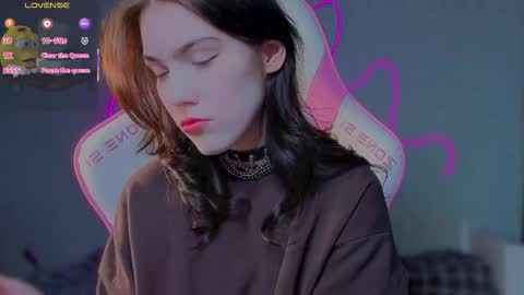 Snapshot of sophie_nomenal_ chatting on 05.06.26 sophie_nomenal_ online show from 05.06.26