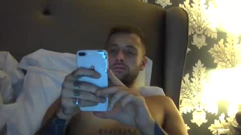 Snapshot of sophie_sam_24 chatting on 12.22.24 Couple Sophie Sam online show from 12.22.24