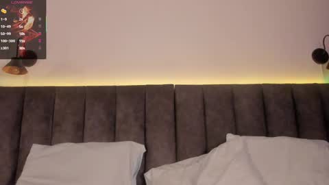 sophie_smith19 online show from 10.15.25