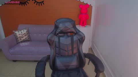 Sofia online show from 02.26.25