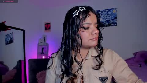 Snapshot of sophie_t_ chatting on 05.06.26 Sofia online show from 05.06.26