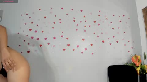 sophie_w1 online show from 04.16.26