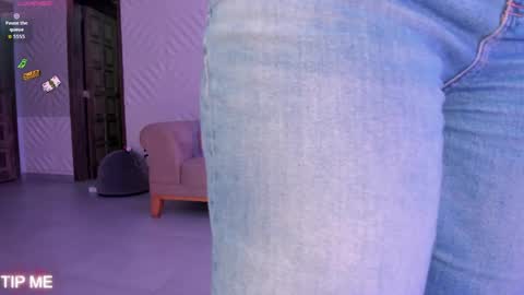 Snapshot of sophiebarnett_ chatting on 04.20.26 Sophie online show from 04.20.26