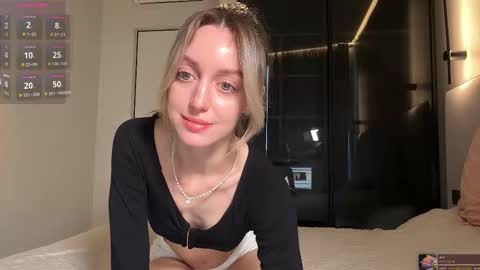 sophiebelll online show from 11.06.25