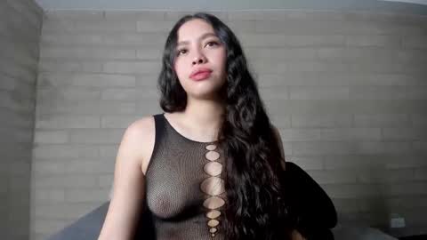 sophiebellucci online show from 02.17.26