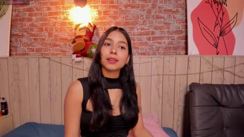 Sophie online show from 12.19.24