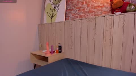 Sophie online show from 12.31.24