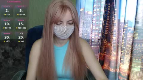 Sophie online show from 04.10.26