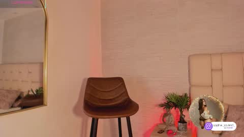 Sophie online show from 09.12.25