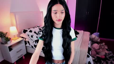    online show from 01.29.25