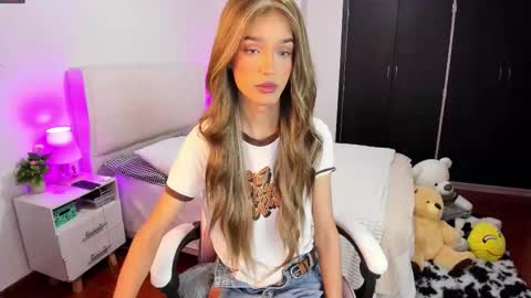    online show from 01.10.26