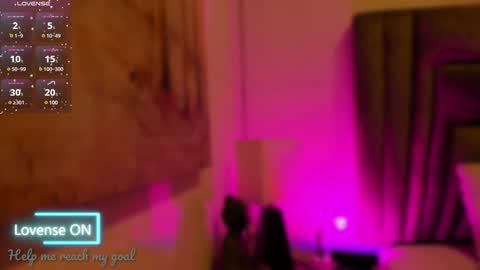 Sophie  online show from 02.08.25