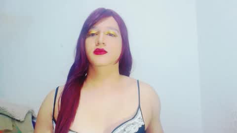 sophiehillsxo online show from 12.04.25