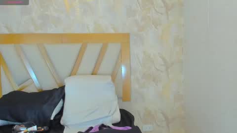 Sophie online show from 11.23.25