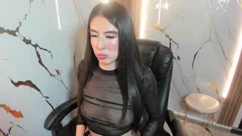 Snapshot of sophielotuss chatting on 08.10.26 sophielotuss online show from 08.10.26