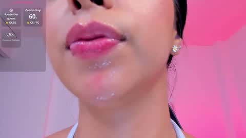 sophierooy online show from 12.14.25