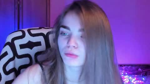 Sophie and my bestie Mandy    online show from 01.10.26