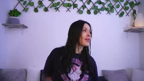 Sophiie online show from 11.10.25