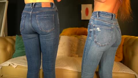 Sophydiva online show from 11.18.25