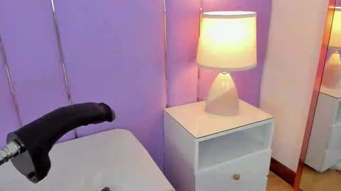 Sophy online show from 11.25.25