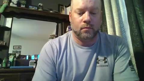 Snapshot of soro00421 chatting on 05.13.26 soro00421 online show from 05.13.26