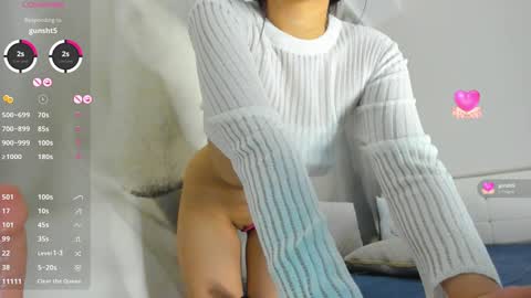 Mia online show from 12.24.24