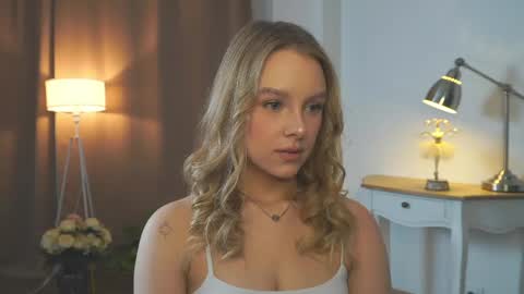 Anna online show from 03.16.26