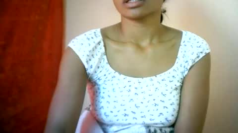 Snapshot of sourayaa chatting on 06.18.26 sourayaa online show from 06.18.26