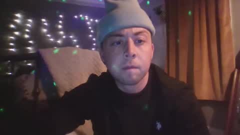 Snapshot of southernpeach95 chatting on 11.28.25 SouthernPeach online show from 11.28.25