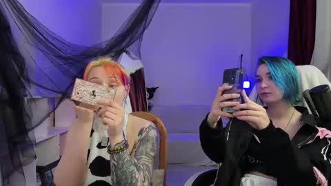 Leah online show from 02.02.26