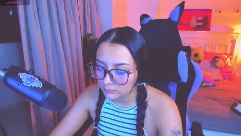 Lili online show from 02.26.26