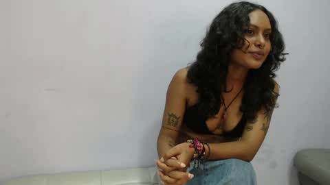 Aghata online show from 04.18.26