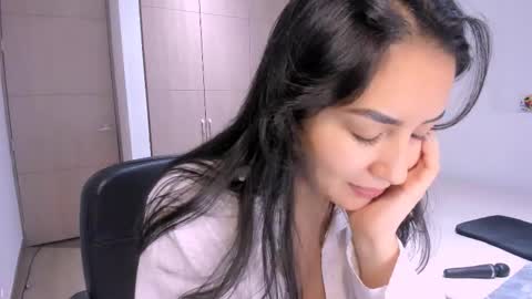 MIA online show from 02.15.25