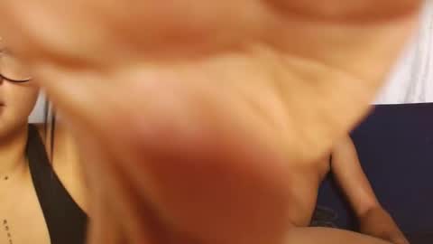 Yesi online show from 11.11.25