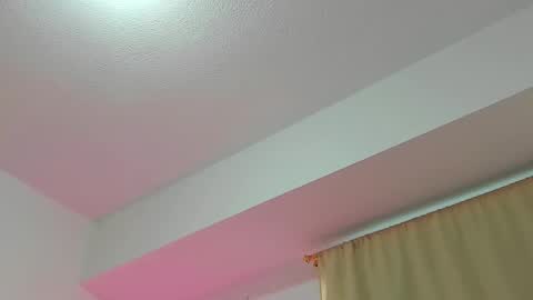 Instagram Soyamandaa  1 online show from 10.27.25