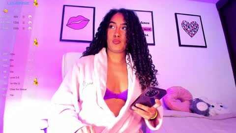 Juliana online show from 02.03.25