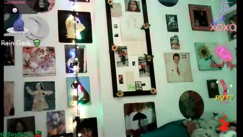 Snapshot of soynanabela chatting on 12.12.24 Nana Bela  online show from 12.12.24