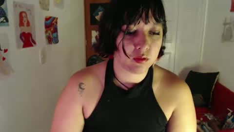 Snapshot of soynanabela chatting on 09.17.25 Nana Bela  online show from 09.17.25