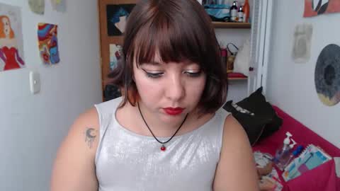 Snapshot of soynanabela chatting on 10.06.25 Nana Bela  online show from 10.06.25