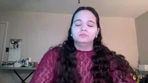 Soyoceanne online show from 12.20.25